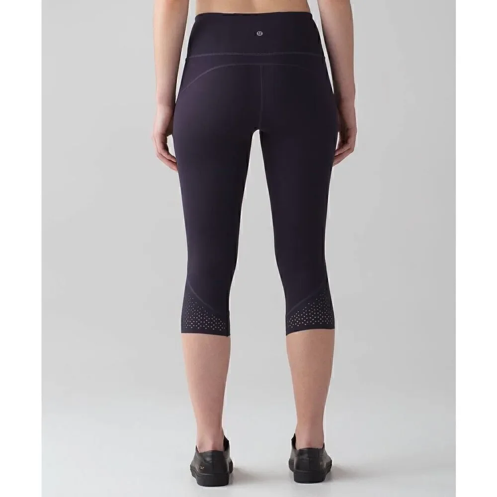 Lululemon Black Grape Purple Anew Crop Luxtreme Legging Size 4 EUC